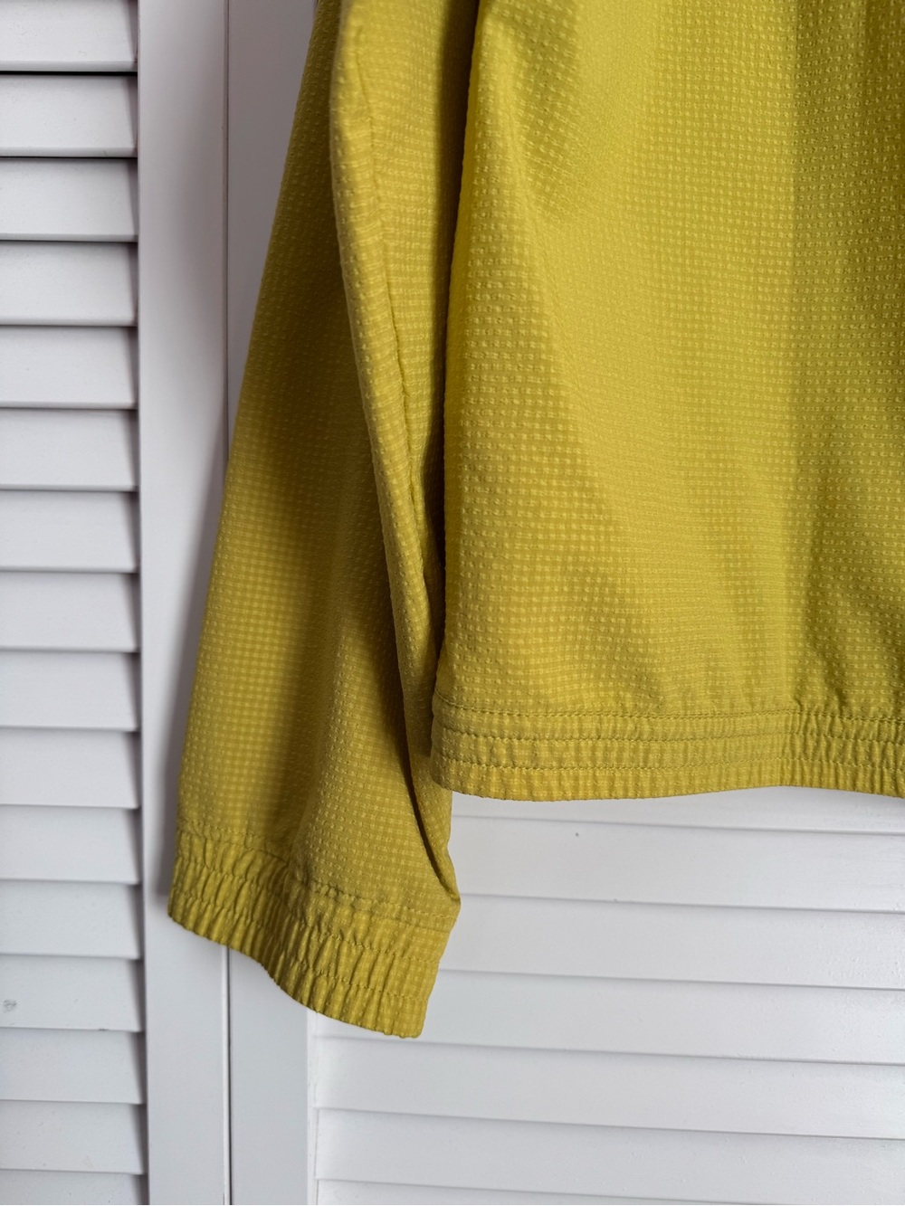 Mountain Hardwear Sunshadow Long Sleeve Hoodie Activewear Gorpcore Medium - Picture 8 of 11